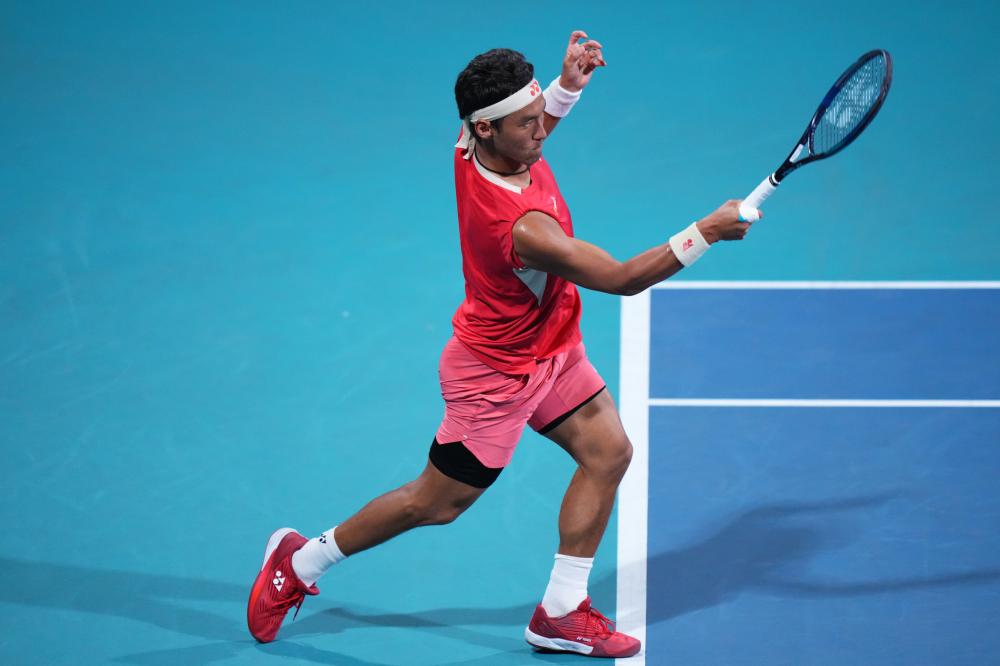 通过他的经 通过他的经